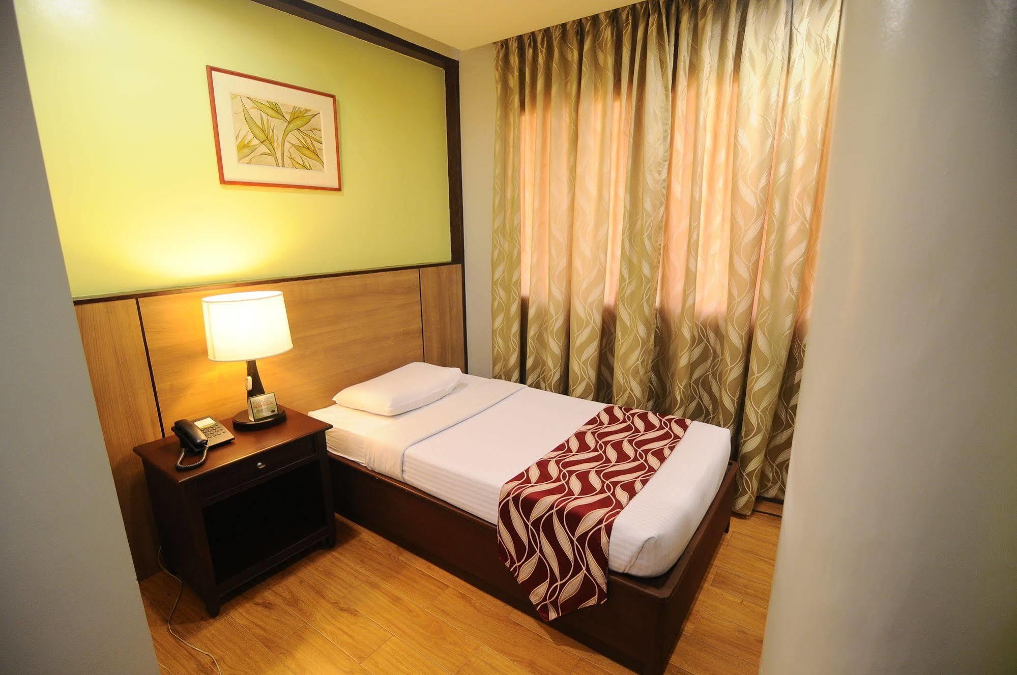 Regency Inn Davao Exterior photo